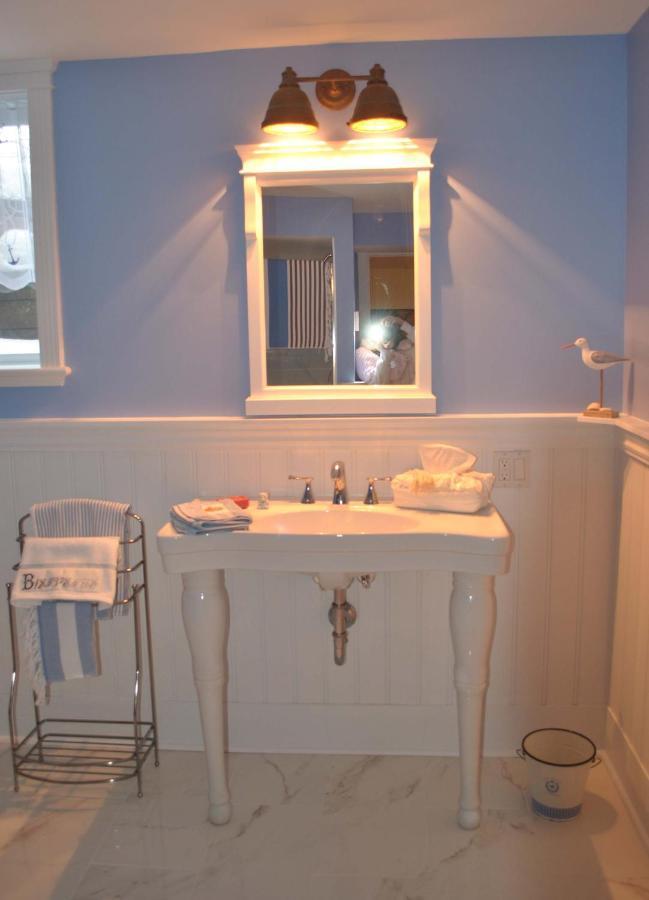 La Petite Hermine B&B Stoneham Εξωτερικό φωτογραφία