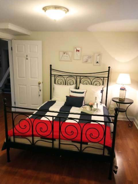 La Petite Hermine B&B Stoneham Εξωτερικό φωτογραφία